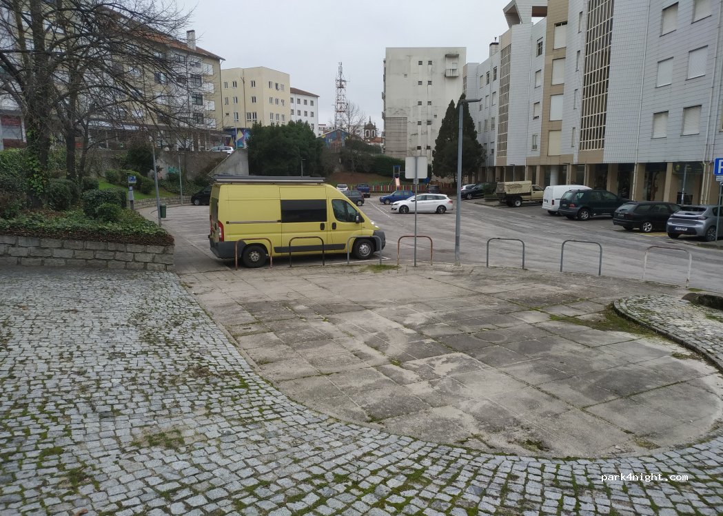 Vila Real, 13 Praceta Dom João Evangelista thumbnail 5