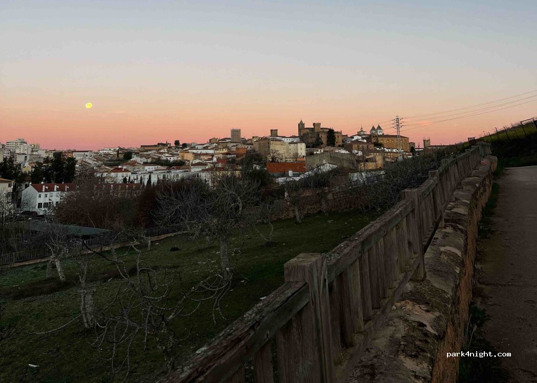 Cáceres, 4 Calle Fuente Fría thumbnail 2