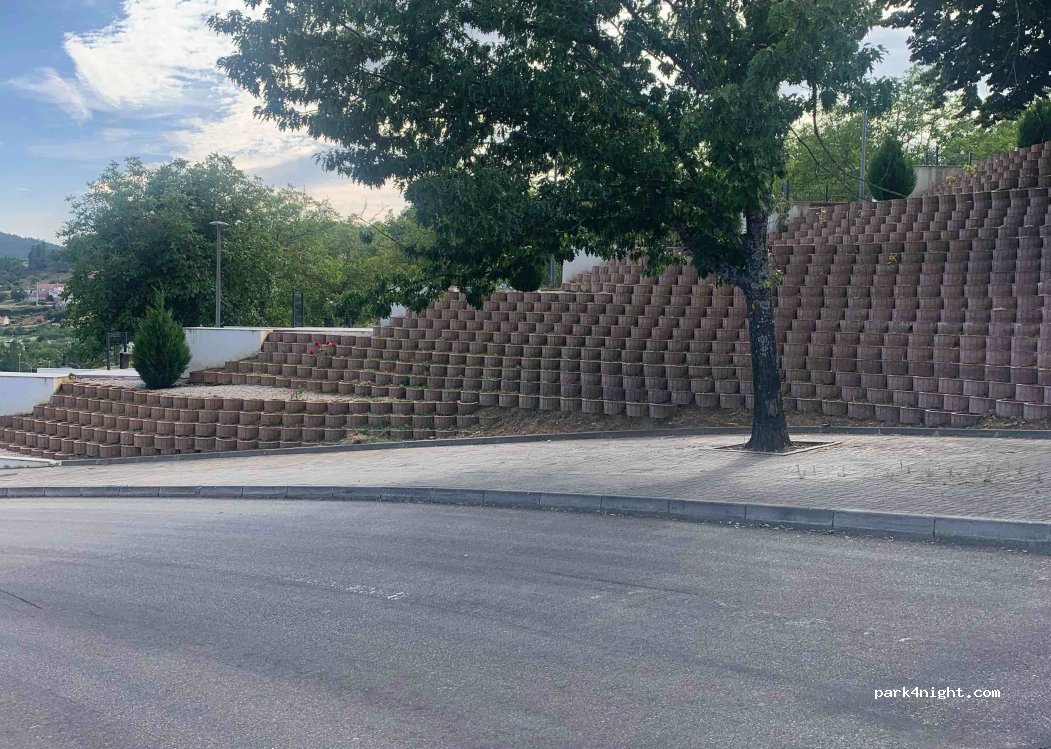 Vinhais,  N103 thumbnail 2