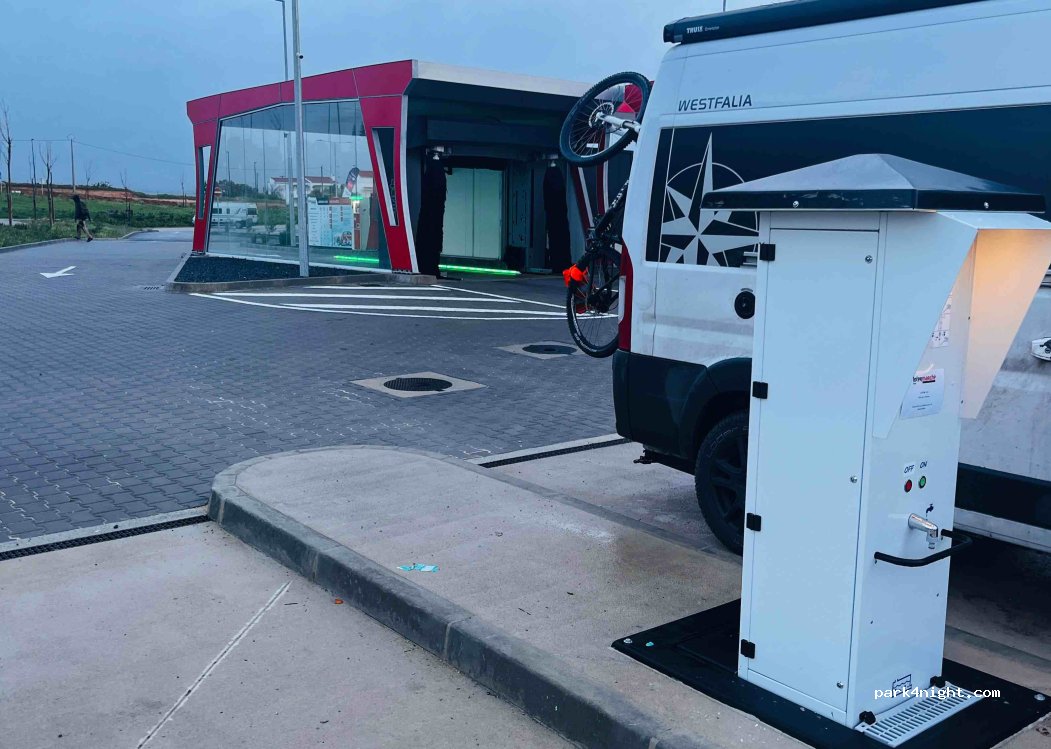 Faro, 404a Rua Vale da Amoreira thumbnail 3