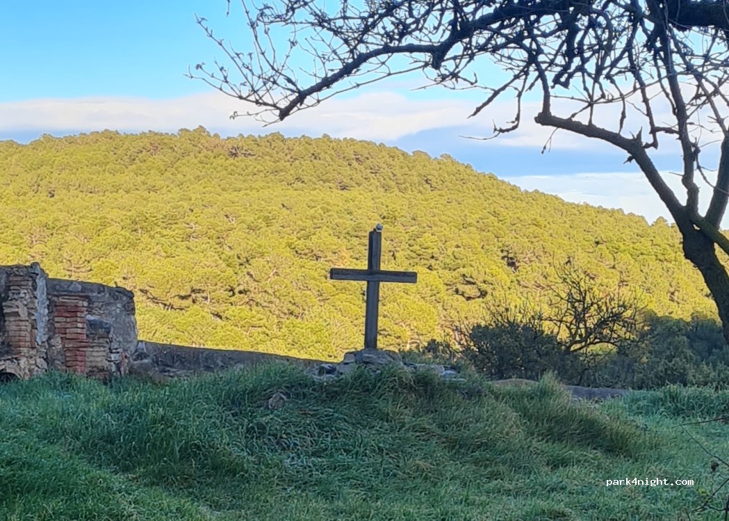 Querol - Unnamed Road photo 3