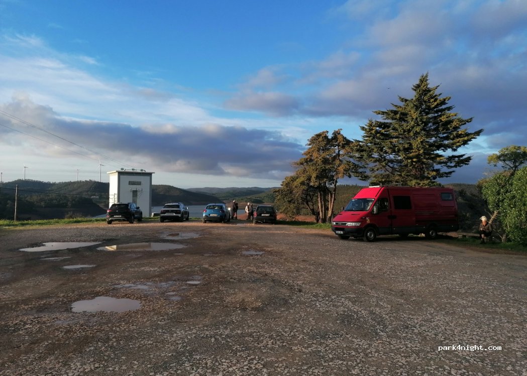 Bensafrim, thumbnail 3