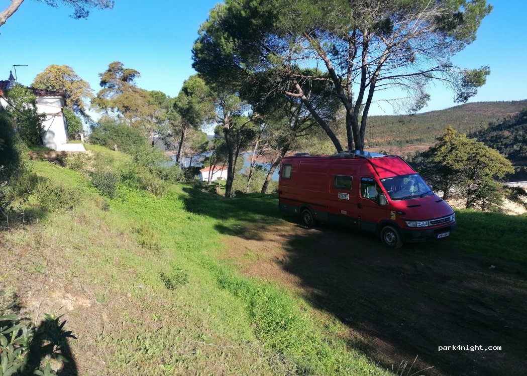 Bensafrim, thumbnail 4