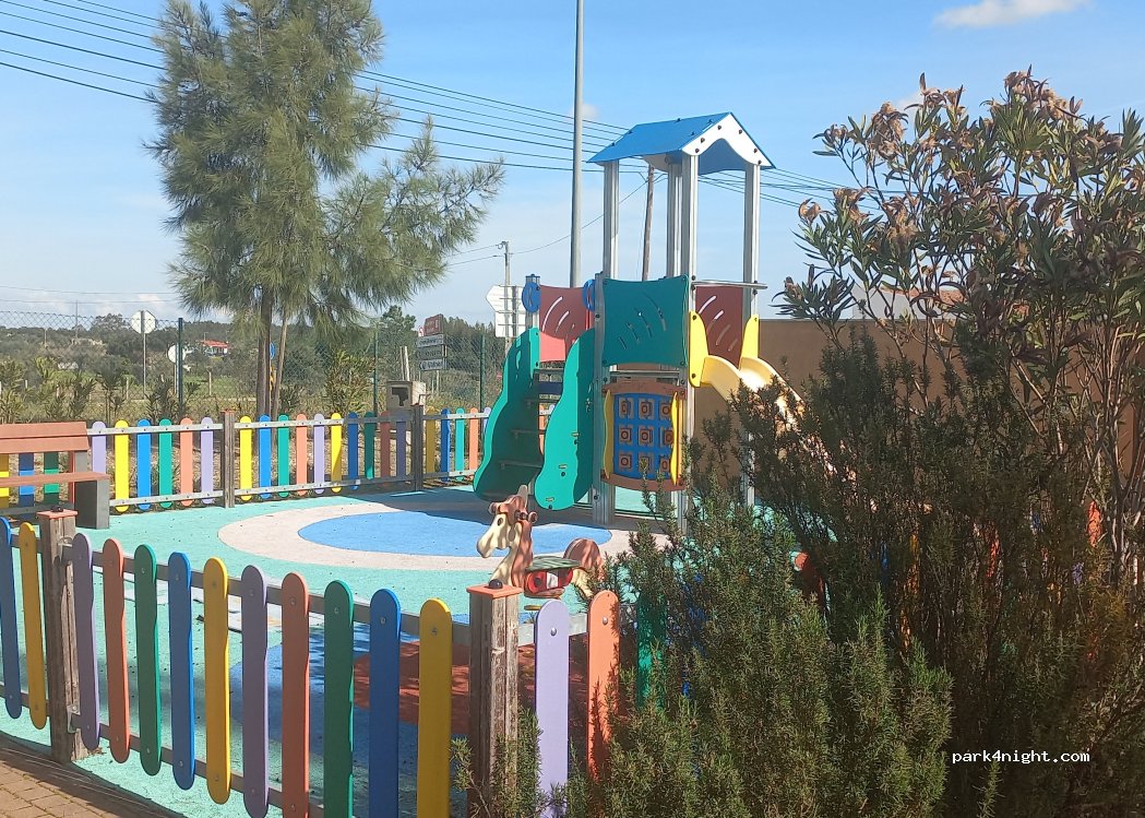 Vale de Açor, 33 Rua 1º de Maio thumbnail 5