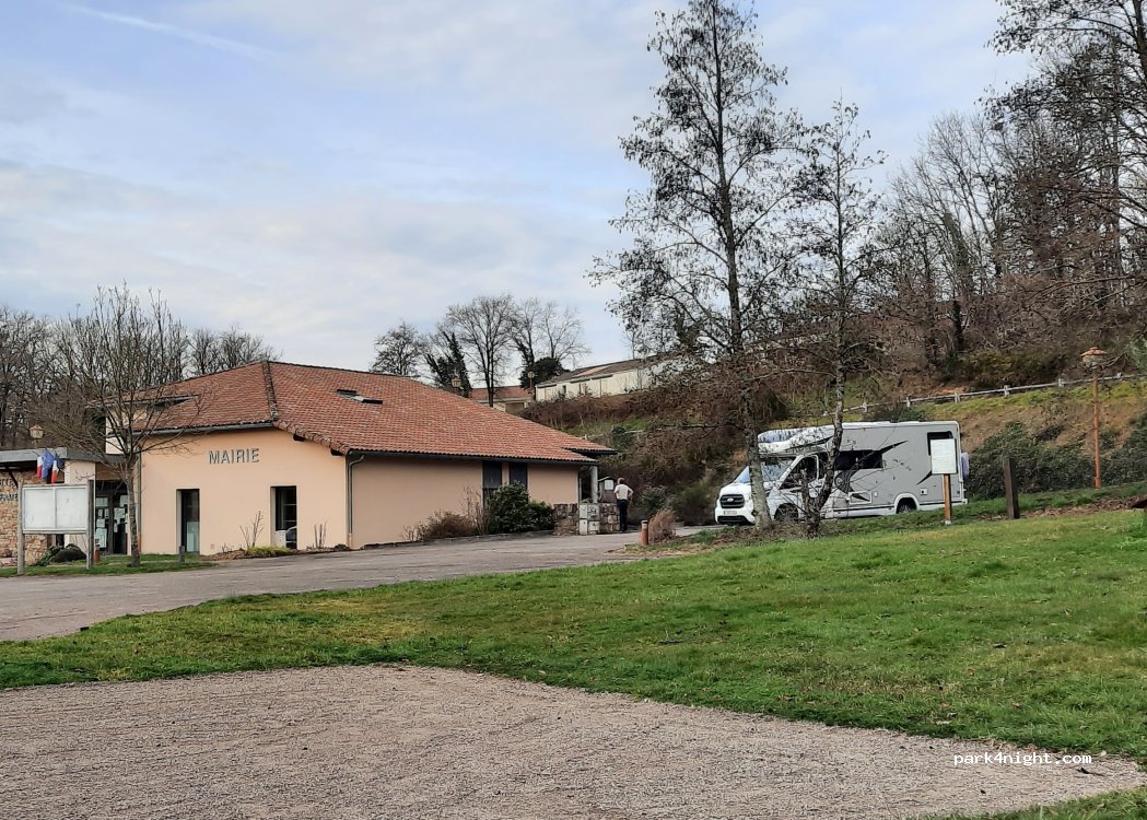 Chirac - Le Bourg photo 3