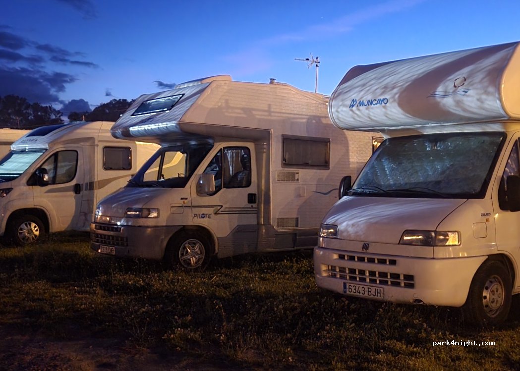 Almonte, 288 Avenida Santolalla thumbnail 4