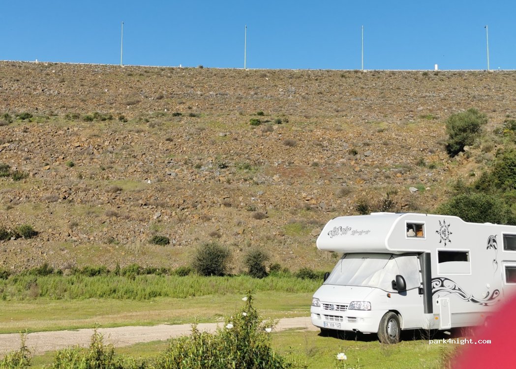 Azinhal,Unnamed road thumbnail 2