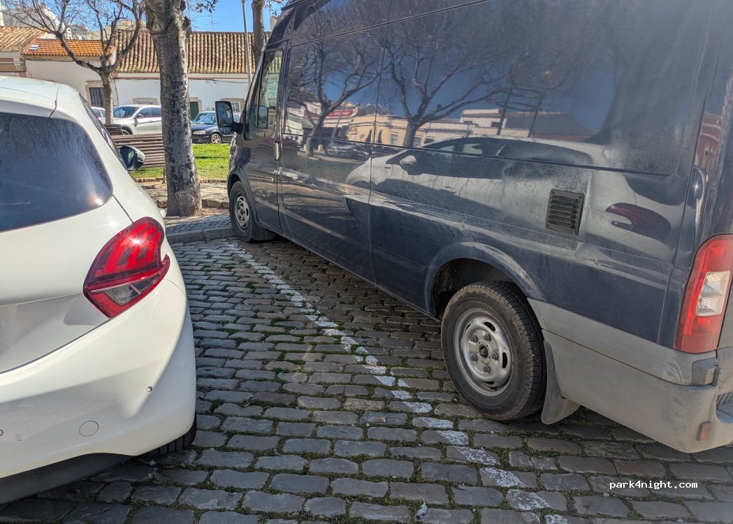 Faro, 3 Travessa do Alportel - photo 1