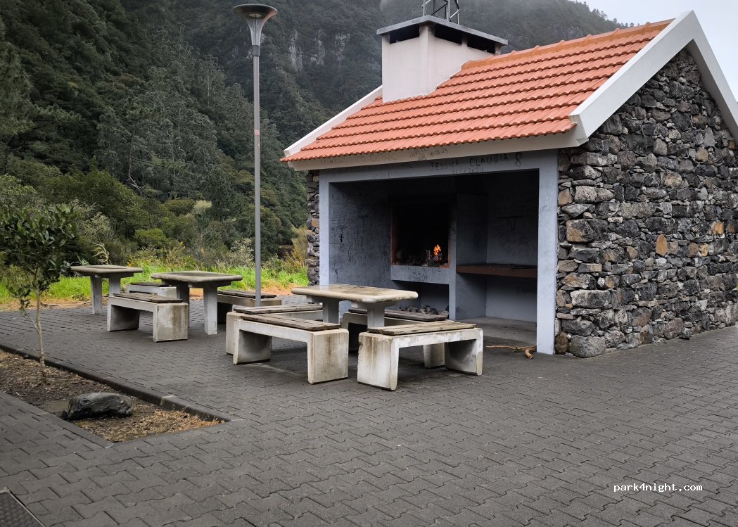 Seixal,Caminho do Chão da Ribeira thumbnail 2