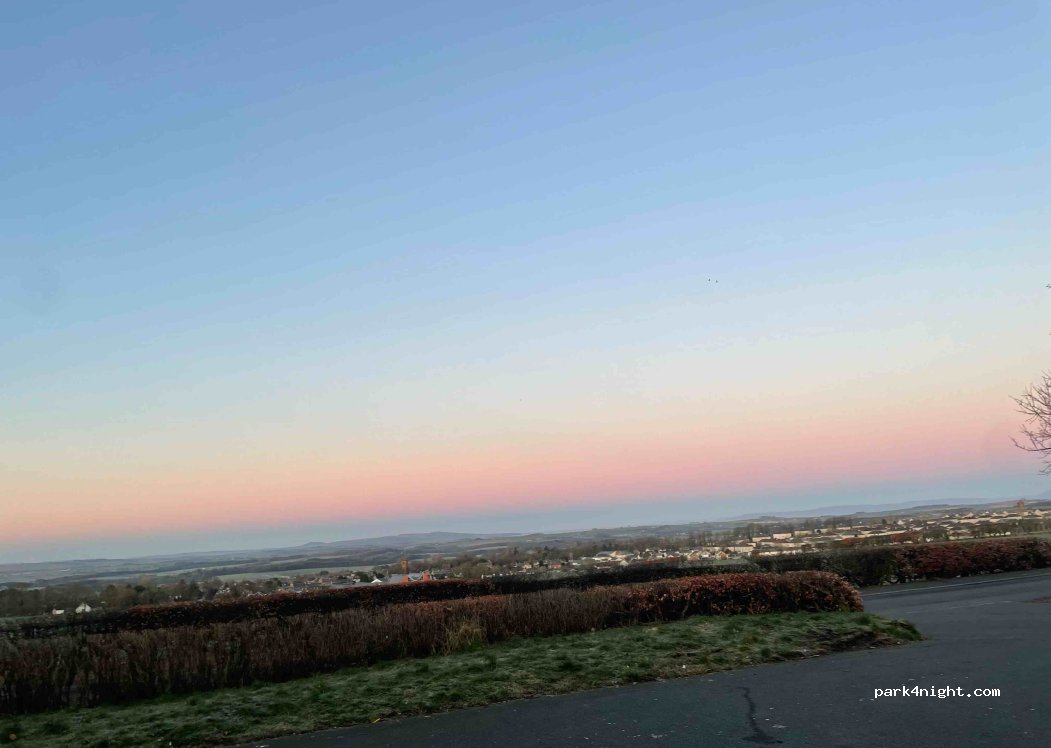 (KA5 6HH) Mauchline - B743 - Photo 2