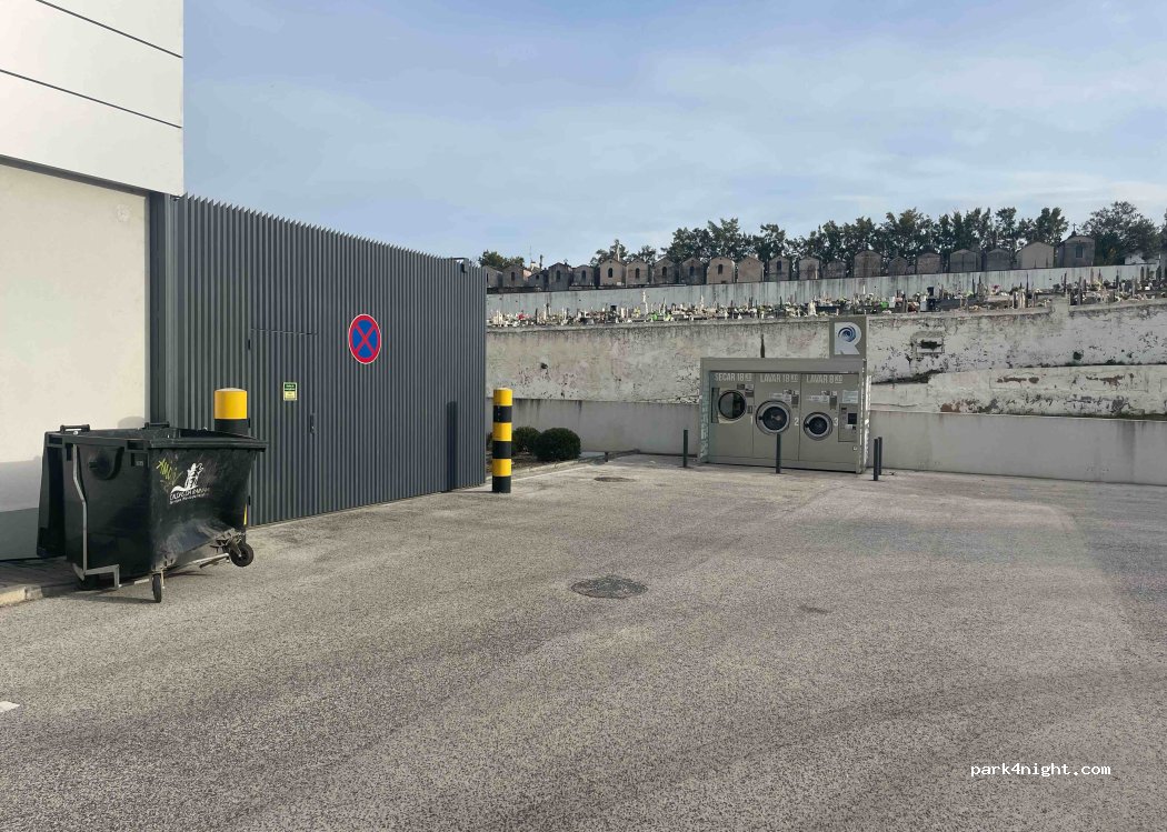 Caldas da Rainha, 8 Rua São João de Deus thumbnail 3