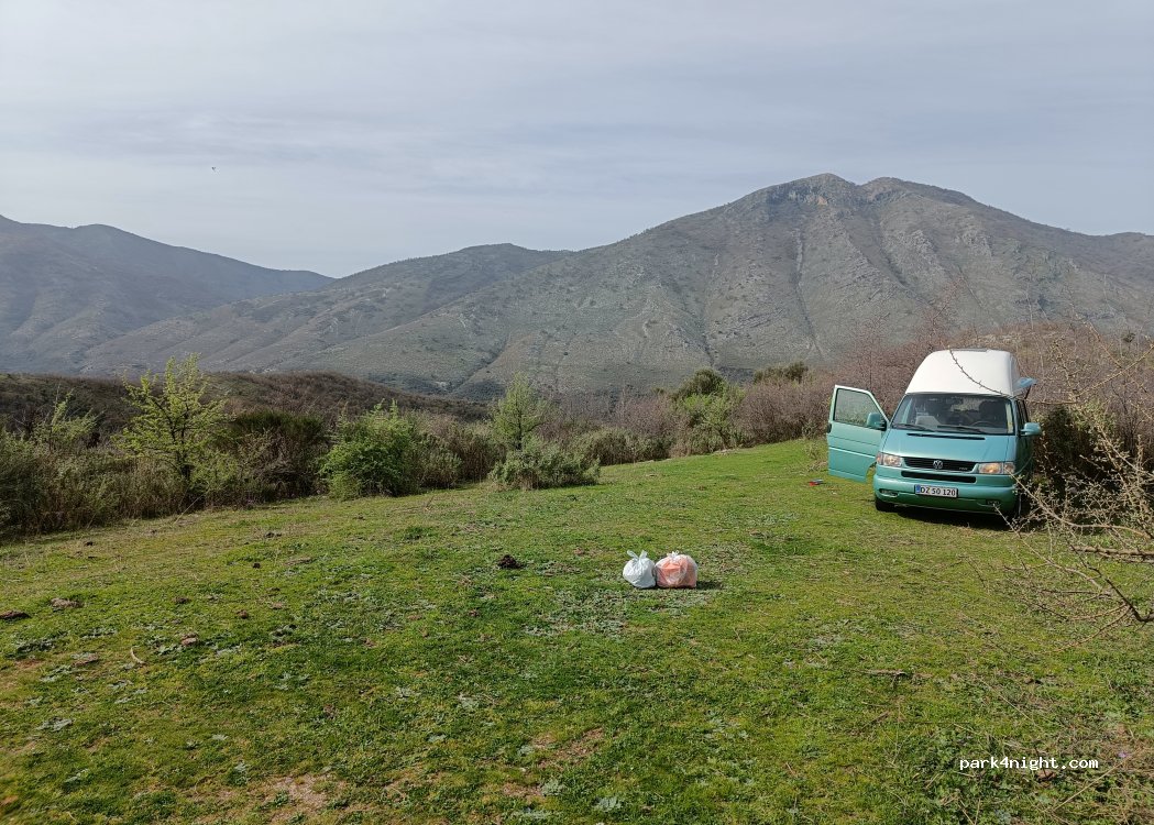 (W6C3+MGM) Muzinë - Unnamed Road photo 5