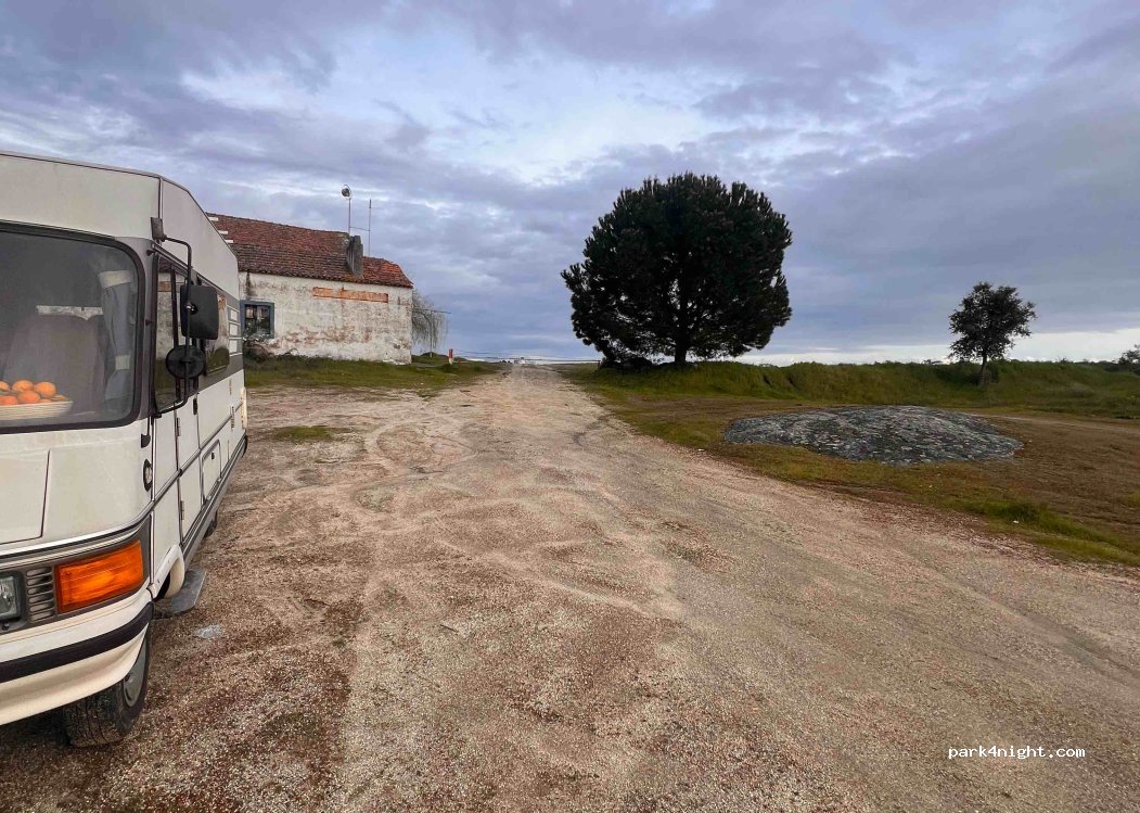 Castelo Branco, Unnamed Road thumbnail 5