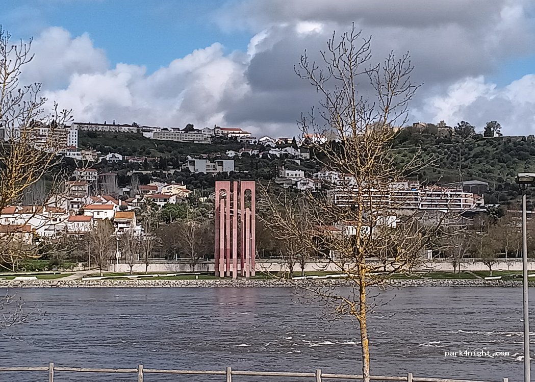 Abrantes - Rossio ao Sul do Tejo, Av. Marginal do Tejo thumbnail 4