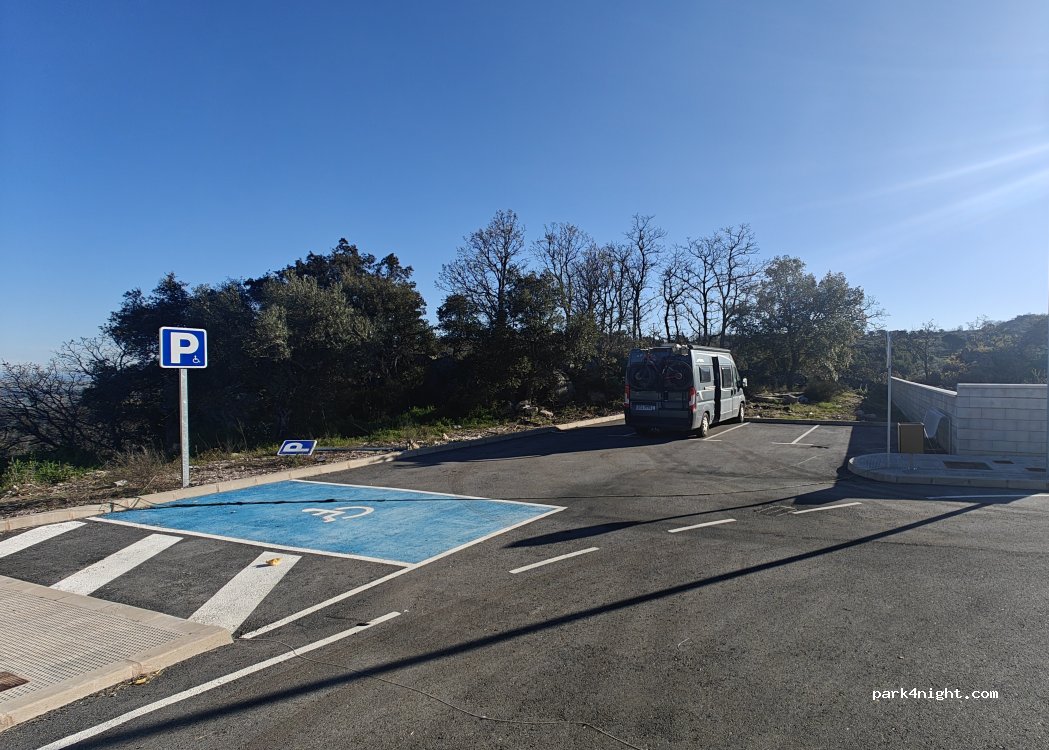 Montánchez,Extrarradio Rivera Robledo thumbnail 2