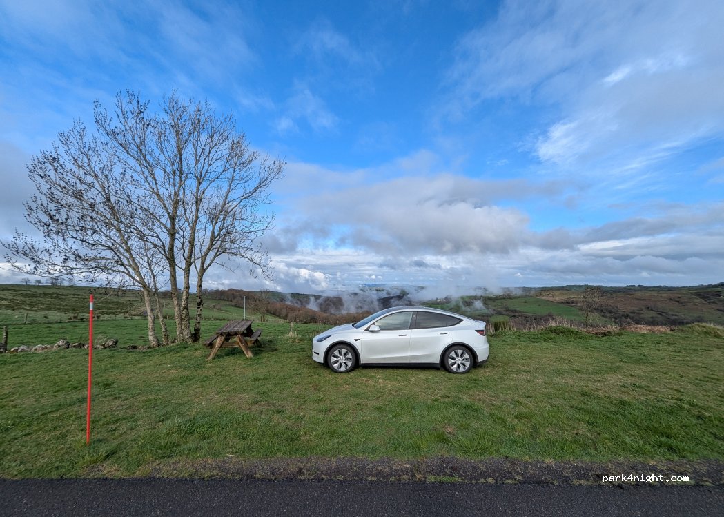 Prades-d'Aubrac - D122 - Photo 2