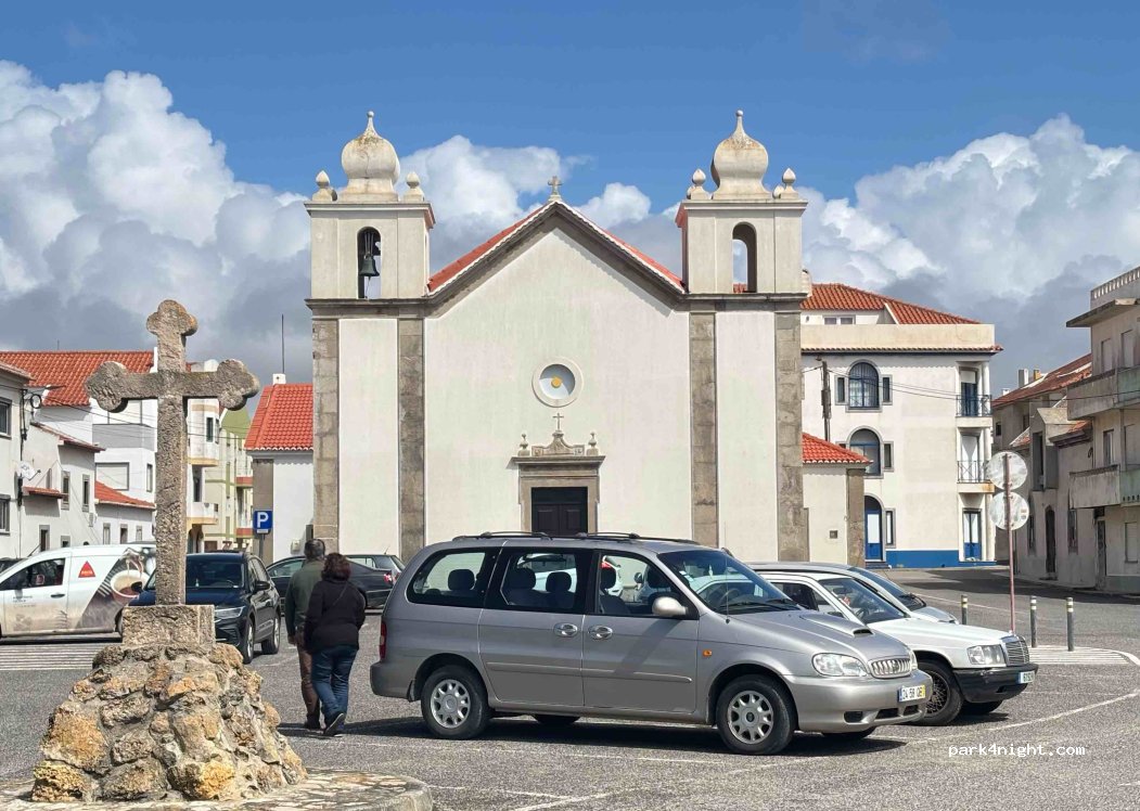 Atouguia da Baleia, 9 Largo Nossa Senhora da Consolação