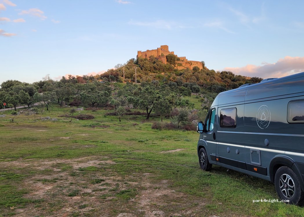 Alconchel,Unnamed Road thumbnail 3