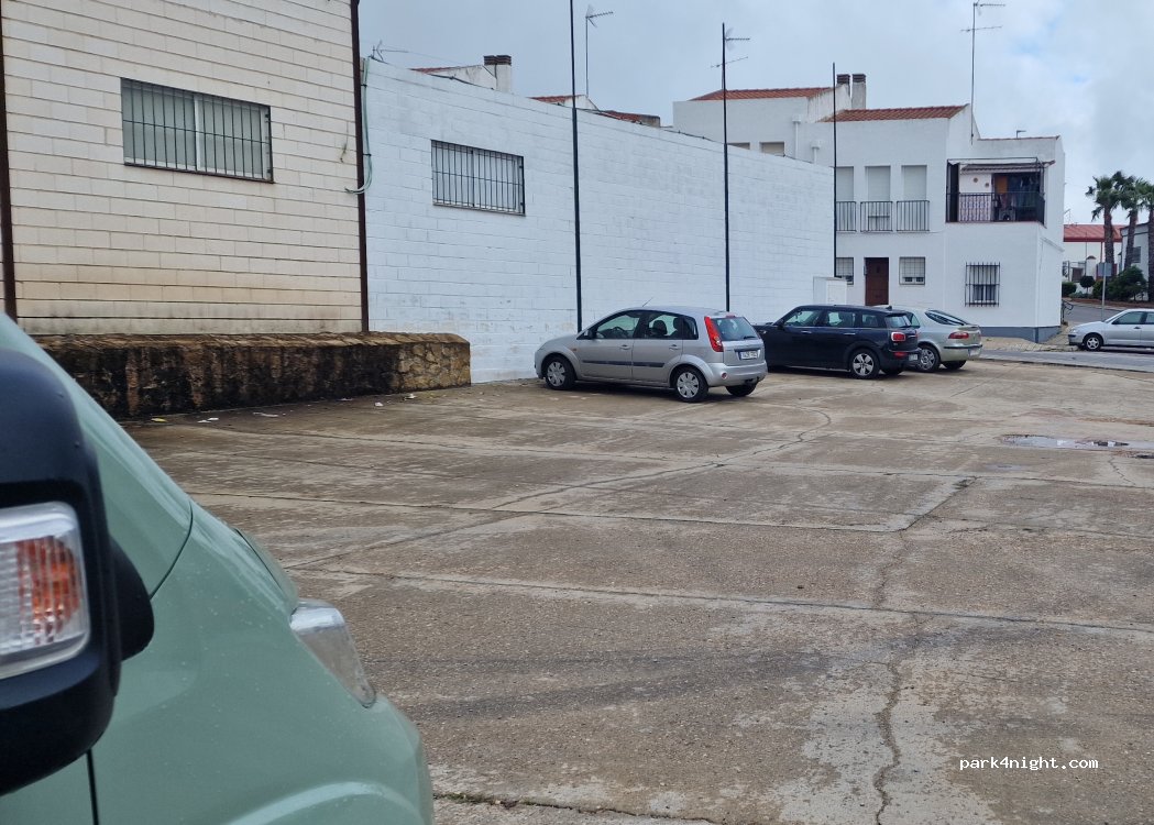 Salvatierra de los Barros, 40 Carretera de Zafra thumbnail 4