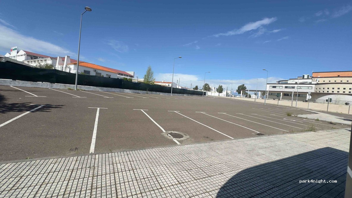 Campo Maior, 2 Avenida António Sérgio - photo 1