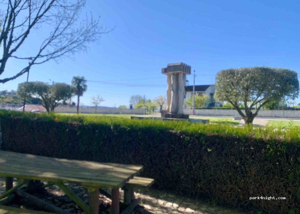 Sernancelhe, 130 Avenida Tílias thumbnail 4