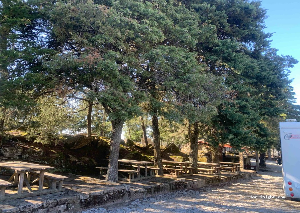 Parque de merendas de N Senhora de Ao Pé da Cruz. thumbnail 5