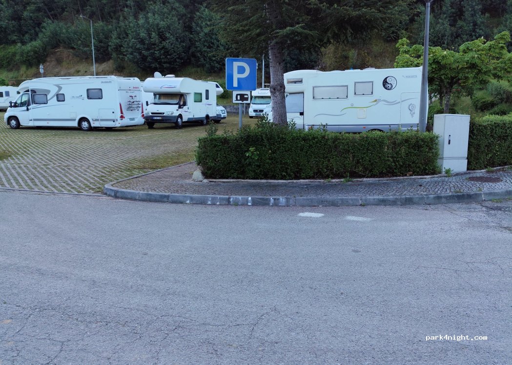 Parque de Pernoita de Autocaravanas Góis thumbnail 5