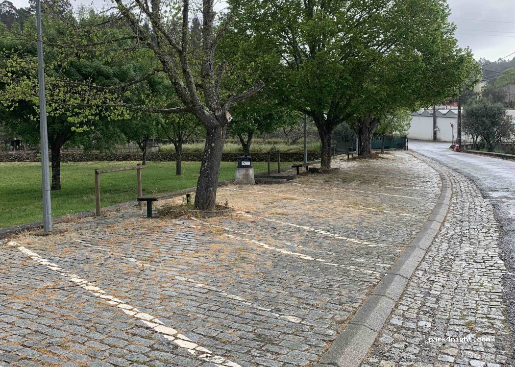 Casegas, 1 Rua da Quelhinha thumbnail 5