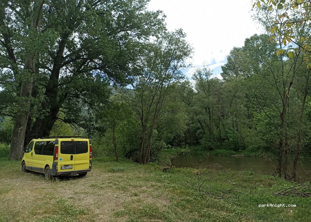 Zheleznitsa - Unnamed Road - Photo 3