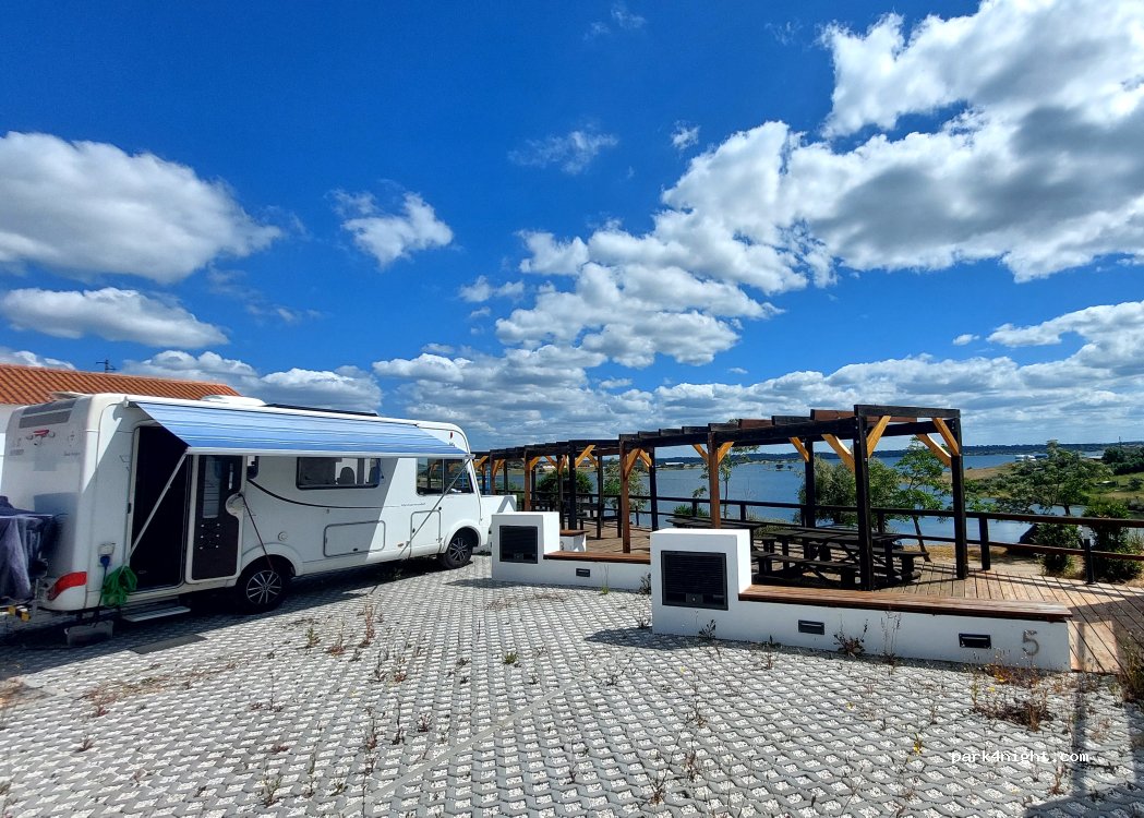 Área de Serviço para Autocaravanas da Estrela thumbnail 2