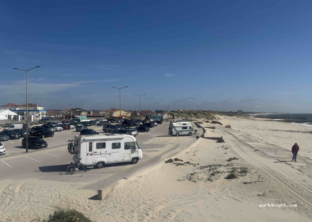 Figueira da Foz, 19 Rua Praia thumbnail 5