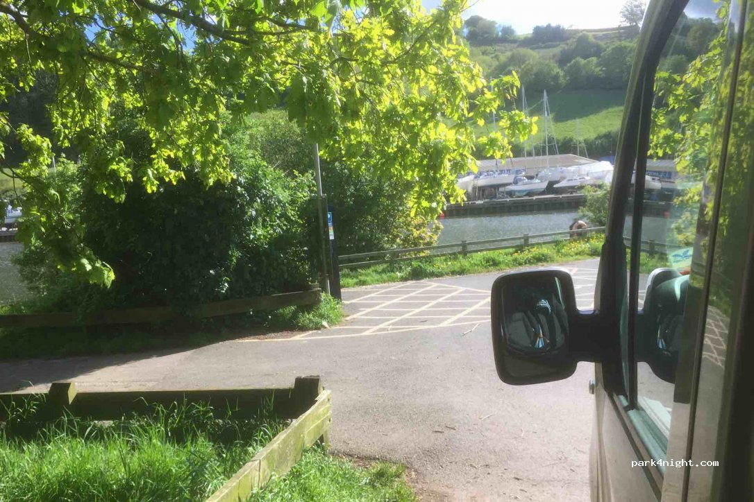 Parking lot day/night, Totnes, Steamer Quay Road, Devon, United Kingdom