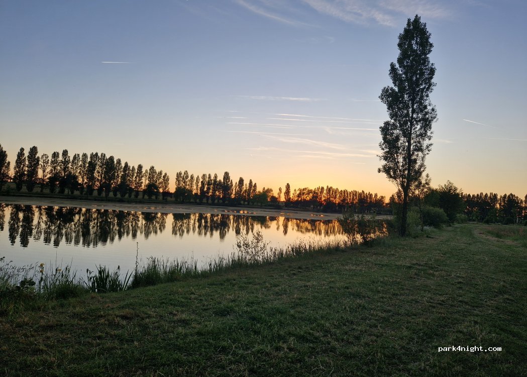 Bourg-Archambault - 15 D10 photo 3
