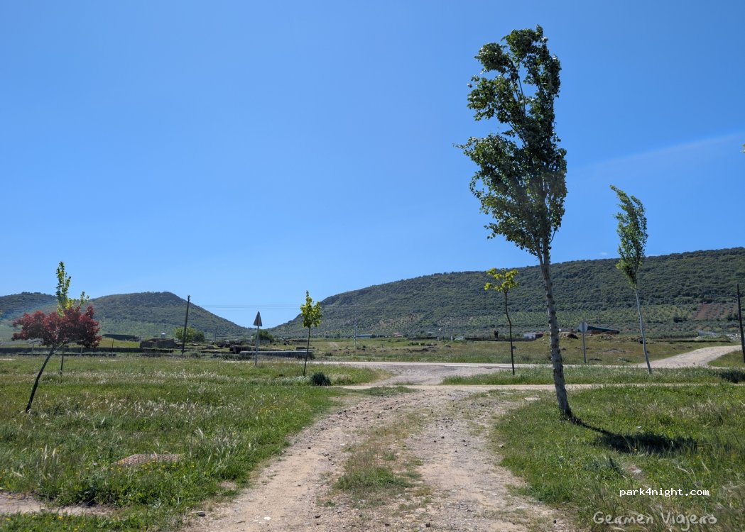 La Parra, 110 Carretera Feria thumbnail 4