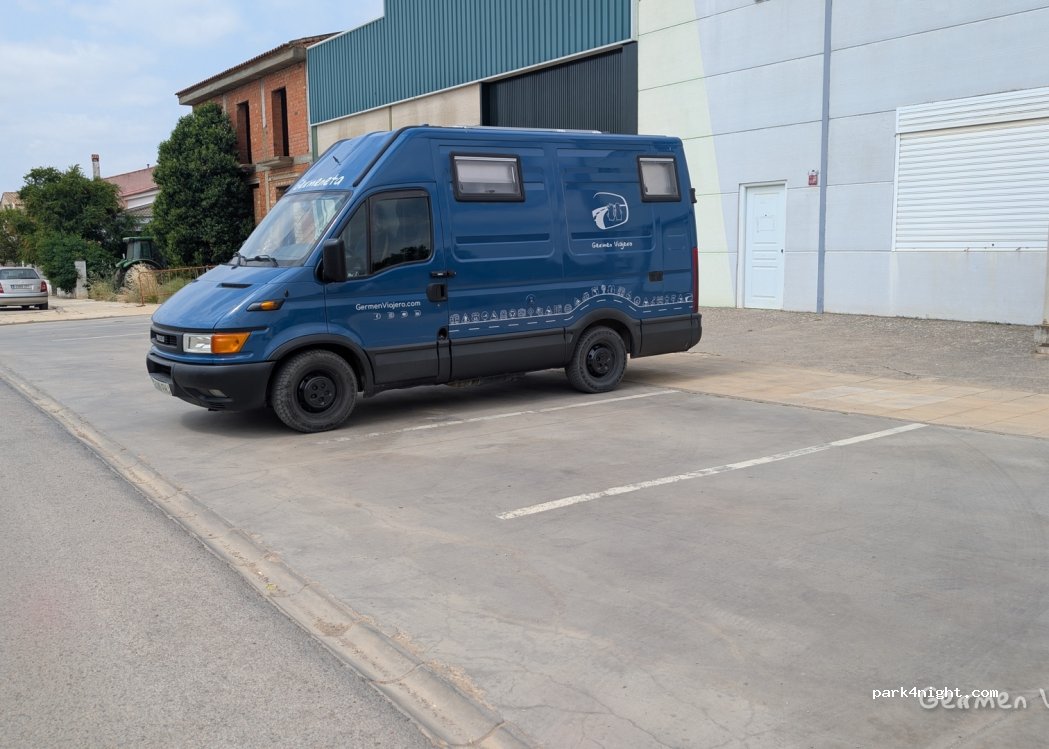 Puebla de Sancho Pérez, 23B Carretera de Medina thumbnail 4