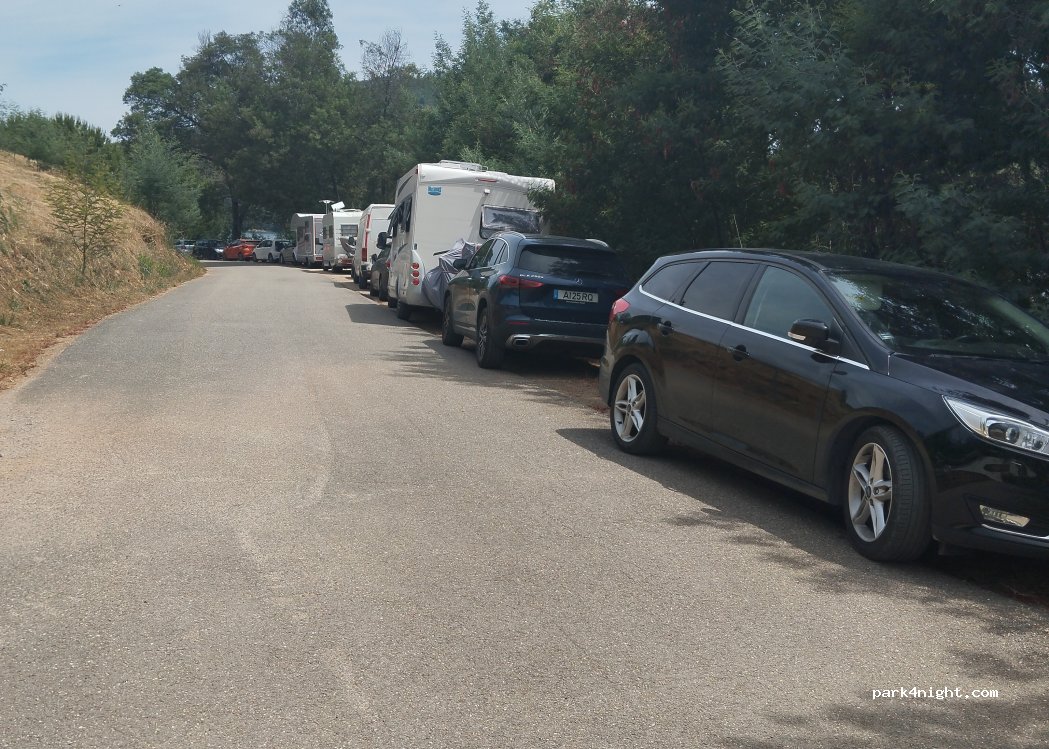 Castanheira, 2240 Rua do Lago Azul thumbnail 3