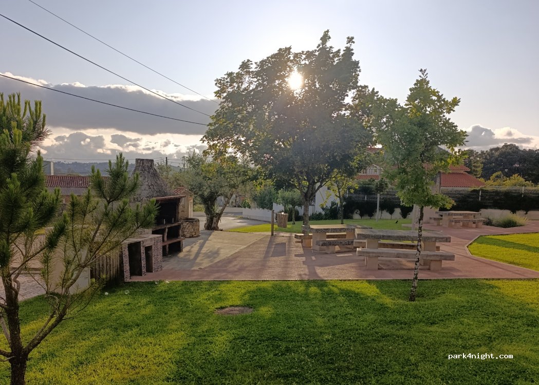 Benedita, 101 Rua Principal de Cabecinha thumbnail 2