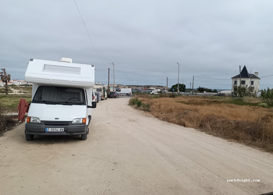 Ferrel, 125 Avenida do Mar thumbnail 3