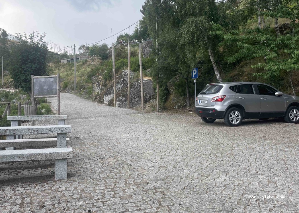 Sabugueiro, 16 Rua do Serro thumbnail 3