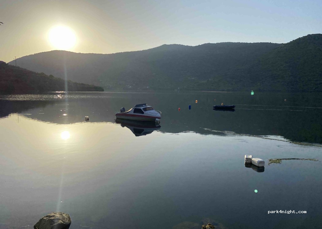 ,  Unnamed Road thumbnail 4