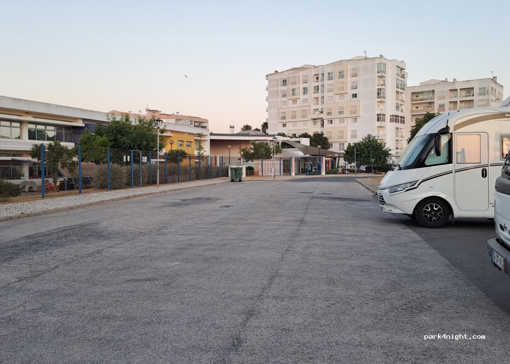 Lagos, 21 Rua Fernando Pessoa thumbnail 5