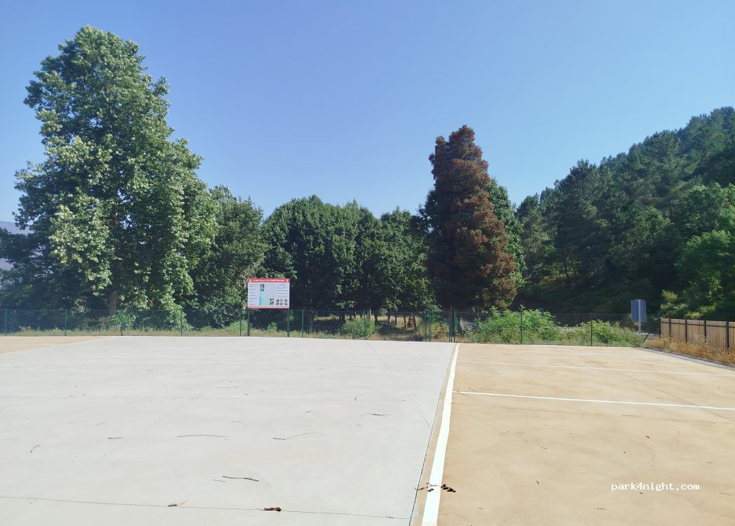 Cortegada, 20 Rúa Otero Novas thumbnail 3