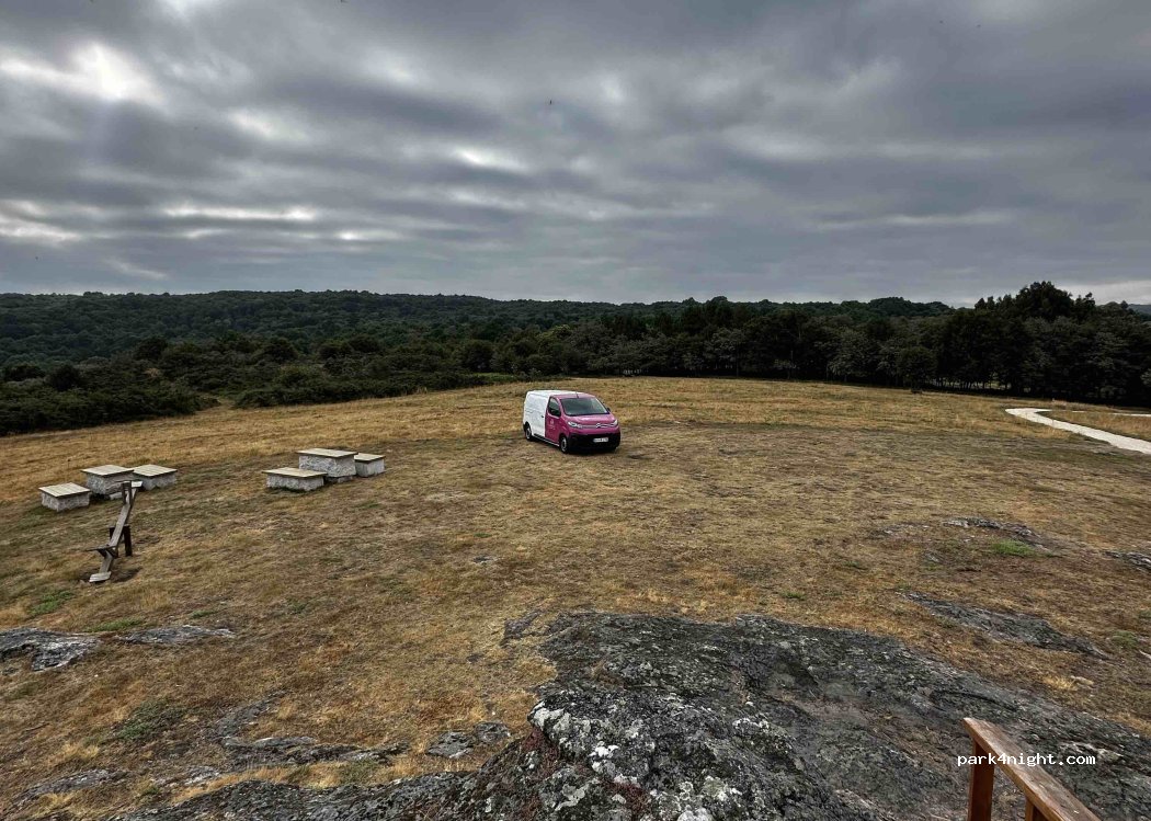 A Pía,Unnamed Road thumbnail 4