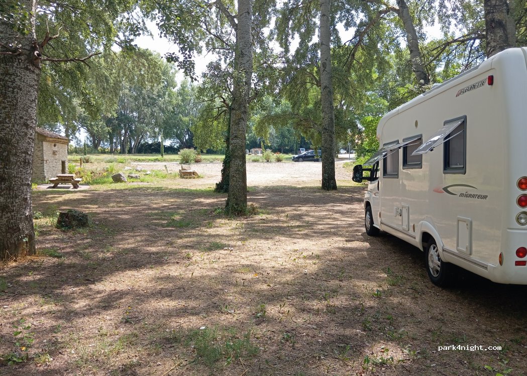 La Baume-de-Transit - 14 Rue du Porche photo 3