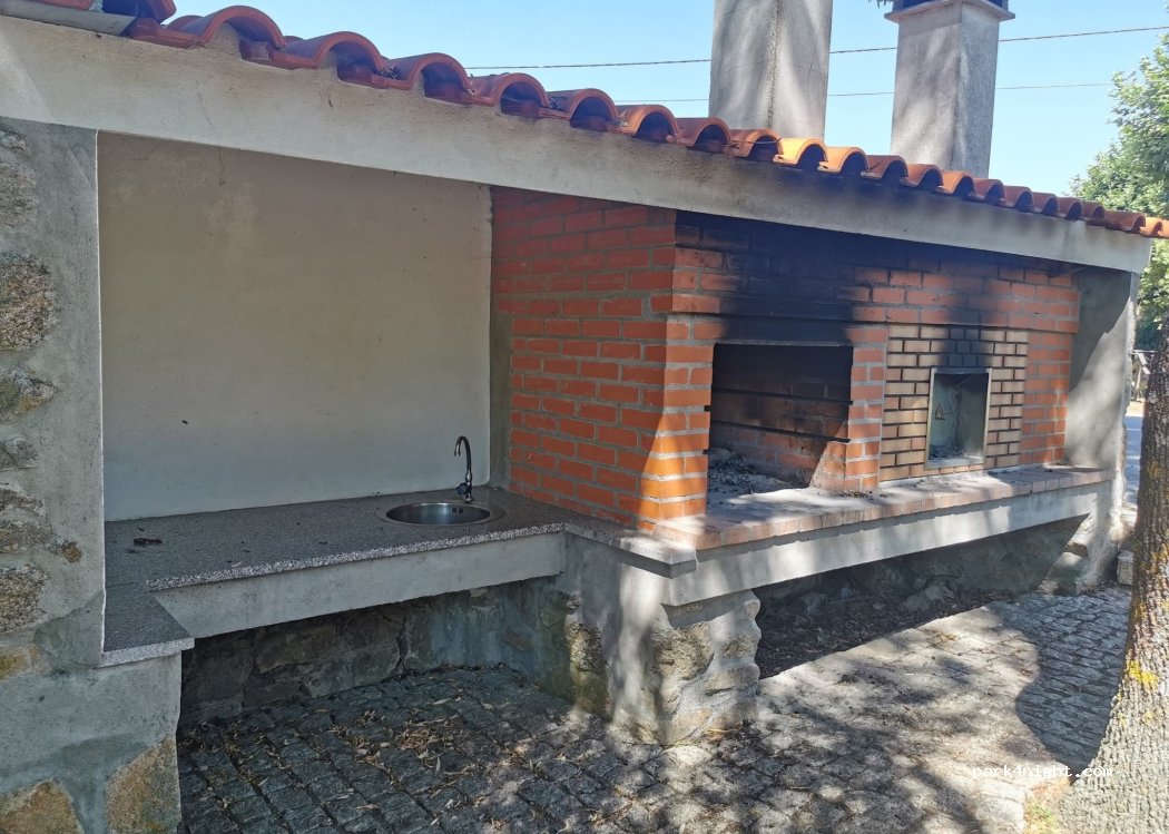 Pousade, 1 Avenida das Quintãs thumbnail 3