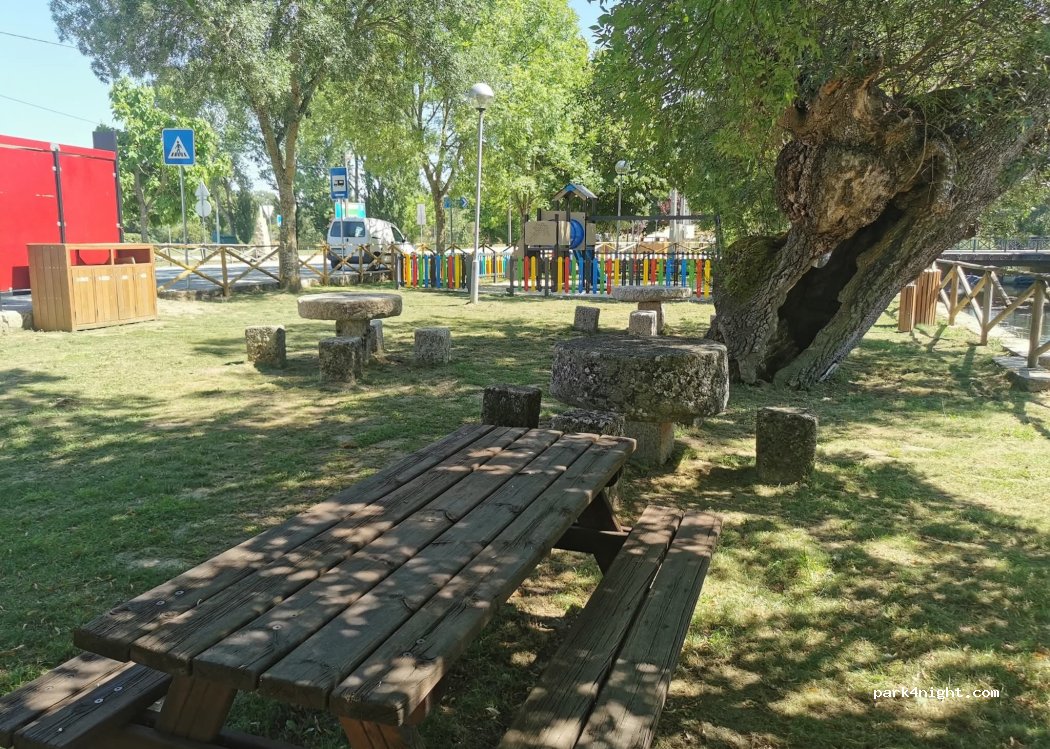 Pousade, 1 Avenida das Quintãs thumbnail 4