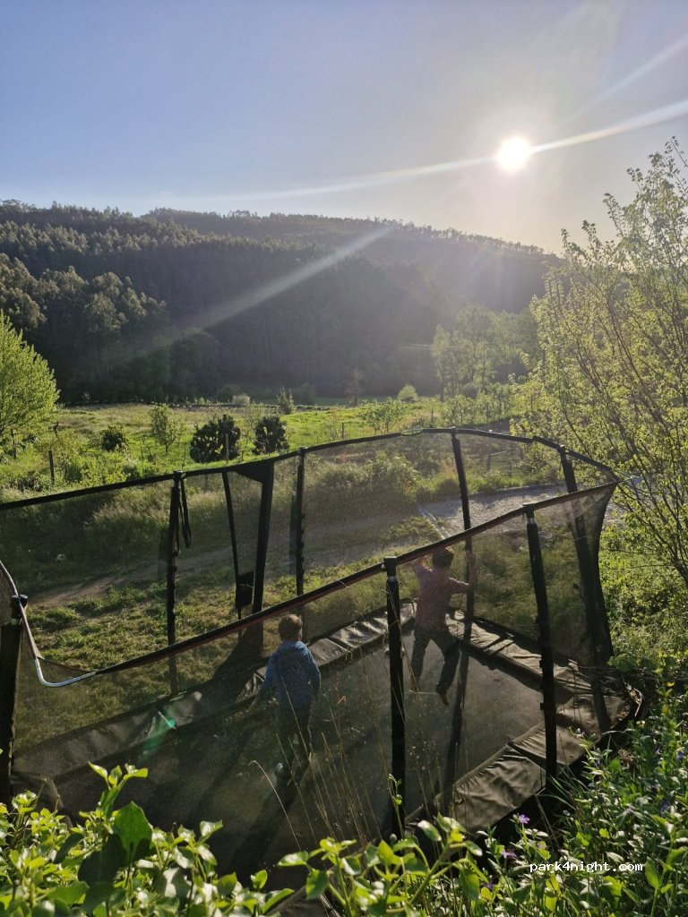 Jugueiros, 94 Rua 25 de Abril thumbnail 5