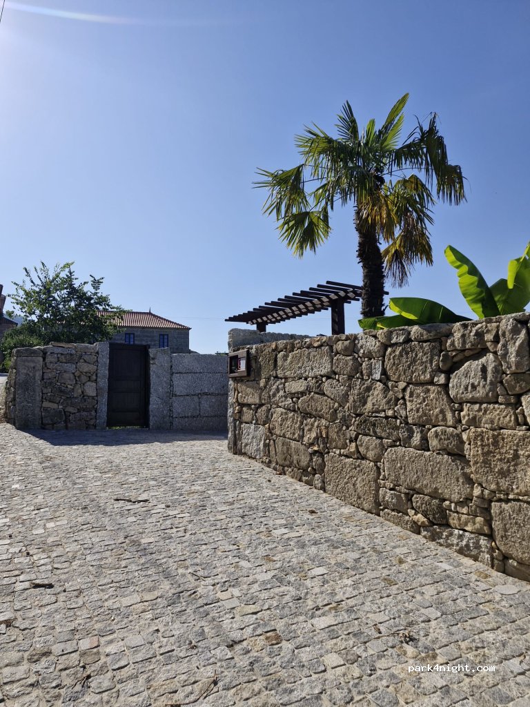 Jugueiros, 94 Rua 25 de Abril thumbnail 4