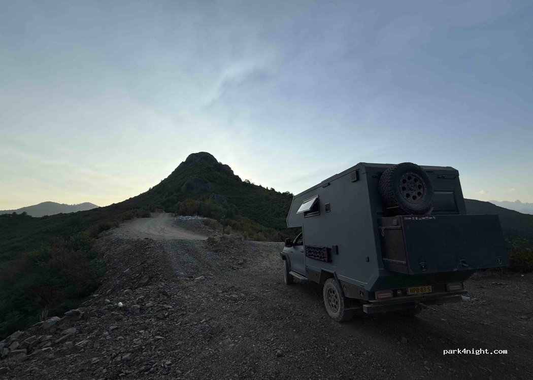 () Qafa e Asters - Unnamed Road photo 4