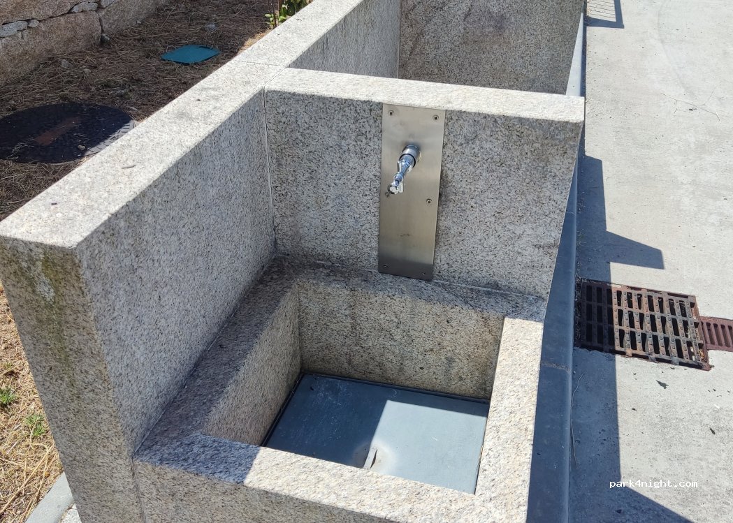 Area de Serviço para Autocaravanas Rua do Corgo thumbnail 5